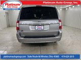 Used 2015 Chrysler Town & Country Touring w/ Driver Convenience Group image 4