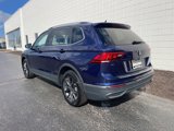 Used 2022 Volkswagen Tiguan SE w/ Panoramic Sunroof Package image 3