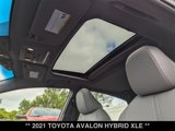 Used 2021 Toyota Avalon XLE w/ Moonroof Package image 3
