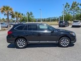 Used 2017 Subaru Outback 2.5i Touring image 3