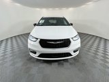 New 2025 Chrysler Pacifica Select image 3