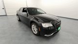 Used 2017 Chrysler 300 C image 2