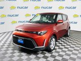 Used 2023 Kia Soul LX image 3