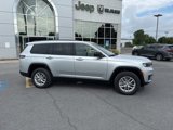 New 2025 Jeep Grand Cherokee L Laredo image 2