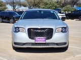 Used 2022 Chrysler 300 Touring w/ Sport Appearance Package image 2