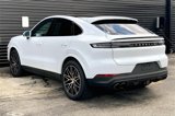 Certified 2025 Porsche Cayenne Coupe image 3