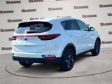 Used 2022 Kia Sportage LX w/ LX AWD Value Edition Package image 5