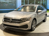 Used 2024 Volkswagen Jetta SE image 3