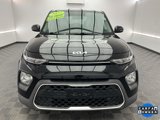 Used 2022 Kia Soul LX image 2