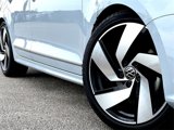 Used 2018 Volkswagen Jetta SEL image 2