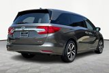 Used 2018 Honda Odyssey Elite image 2