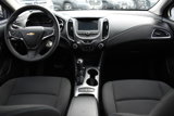 Used 2016 Chevrolet Cruze LT image 2