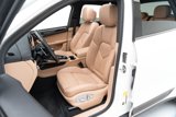 Certified 2022 Porsche Macan image 5