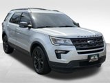 Used 2018 Ford Explorer XLT w/ Equipment Group 202A image 3