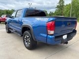 Used 2017 Toyota Tacoma 4x4 Double Cab image 3