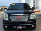 Used 2014 GMC Yukon Denali image 3