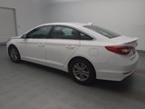 Used 2015 Hyundai Sonata SE image 3