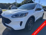 Certified 2022 Ford Escape SE w/ Convenience Package image 3