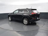 Used 2016 Jeep Cherokee Limited image 4