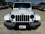 Used 2015 Jeep Wrangler Unlimited Sahara image 2
