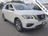 Used 2020 Nissan Pathfinder SL image 2