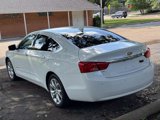 Used 2017 Chevrolet Impala LT w/ Convenience Package image 5