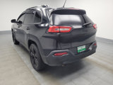 Used 2015 Jeep Cherokee Latitude w/ Cold Weather Group image 5