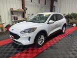 Used 2021 Ford Escape SE image 3