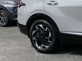 New 2025 Kia Sportage SX image 3