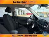 Used 2024 Hyundai Venue SE image 2