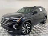 Used 2024 Volkswagen Atlas SE image 2