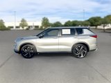 Used 2022 Mitsubishi Outlander SE image 4