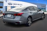 Used 2021 Nissan Altima 2.5 SR w/ SR Premium Package image 2