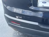 Used 2021 GMC Acadia SLE w/ Driver Convenience Package image 5