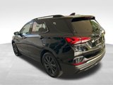 Used 2023 Chevrolet Equinox RS image 4