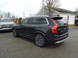 Certified 2022 Volvo XC90 T6 Momentum w/ Climate Package image 5