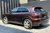 Used 2022 Porsche Cayenne image 3