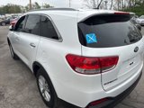 Used 2018 Kia Sorento LX image 3