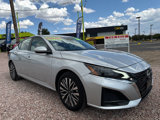 Used 2023 Nissan Altima 2.5 SV image 3