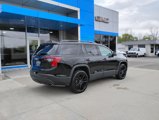 Used 2023 GMC Acadia SLE w/ Driver Convenience Package image 6