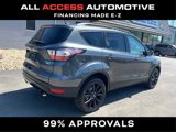 Used 2017 Ford Escape Titanium image 2