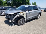 Used 2023 Ford Explorer Limited image 3