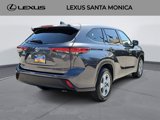 Used 2023 Toyota Highlander LE image 5