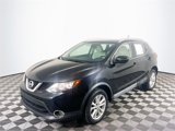 Used 2017 Nissan Rogue Sport SV image 4
