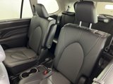 Used 2024 Toyota Grand Highlander XLE image 4