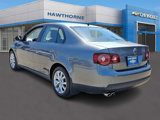 Used 2010 Volkswagen Jetta SE image 4
