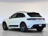 Certified 2024 Porsche Macan image 3