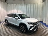 Certified 2022 Volkswagen Taos SEL w/ Panoramic Sunroof Package image 2