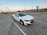 Used 2022 Chevrolet Malibu LT image 2