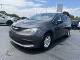 Used 2023 Chrysler Voyager LX image 2